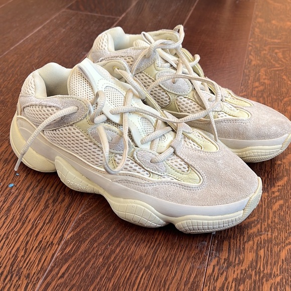 Yeezy 500 ‘super moon yellow’ size 6 - Picture 9 of 14